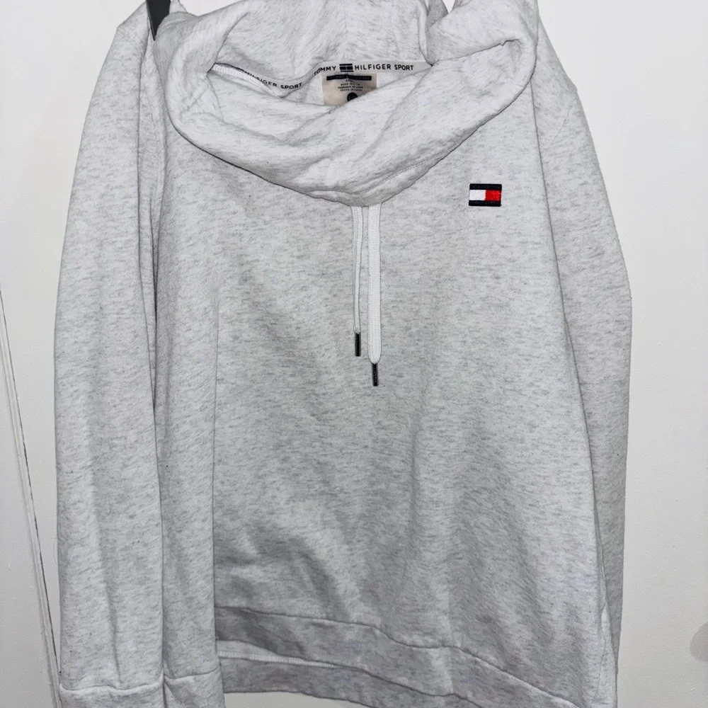 Tommy Hilfiger Women Cowl Neck Gray Sweater Pullover Top Sweat Shirt - Picture 1 of 3